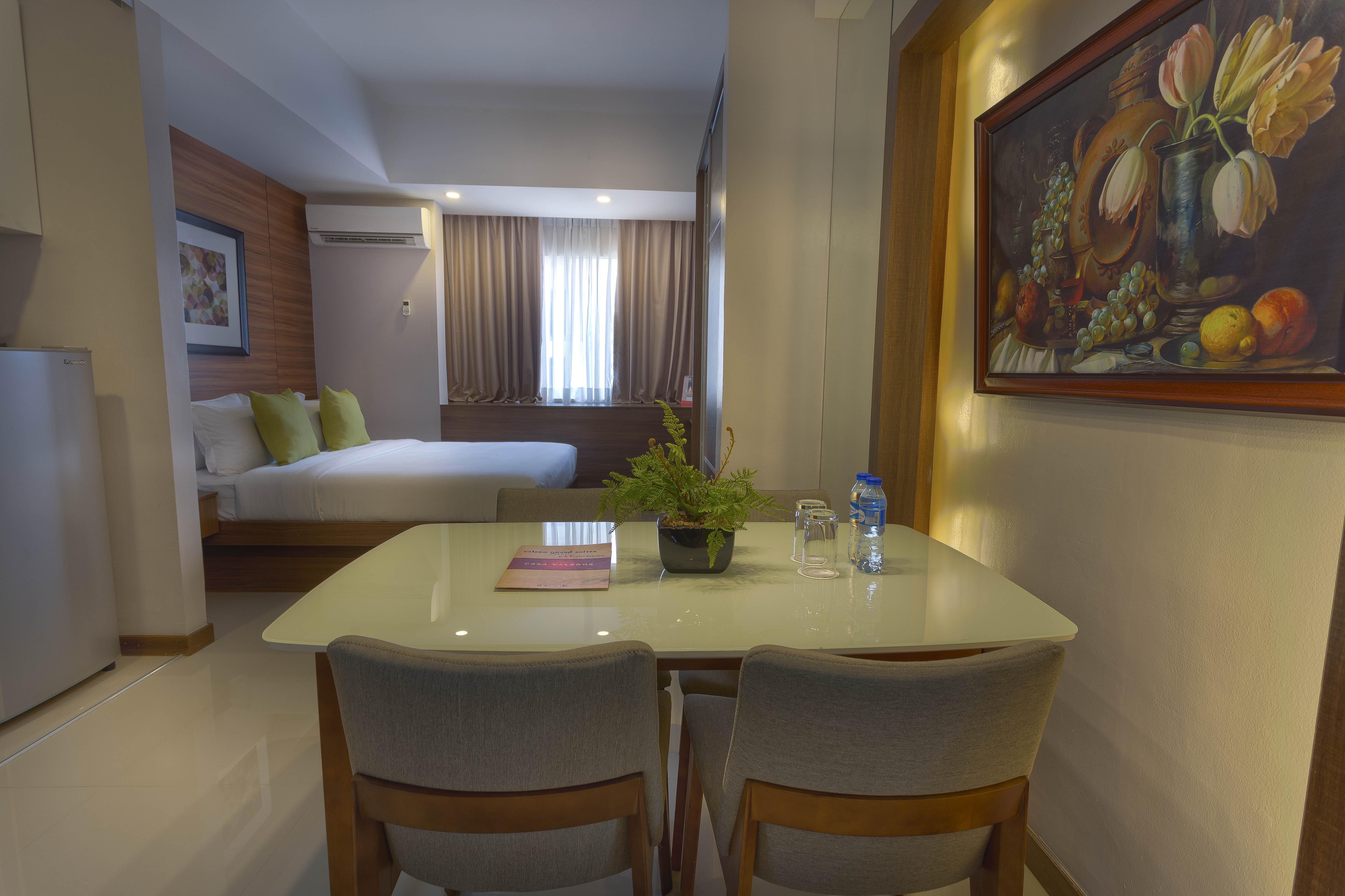 บาเลโร แกรนด์ สวีท บาย สวิส-เบลโฮเต็ล Hotel Makati City ภายนอก รูปภาพ